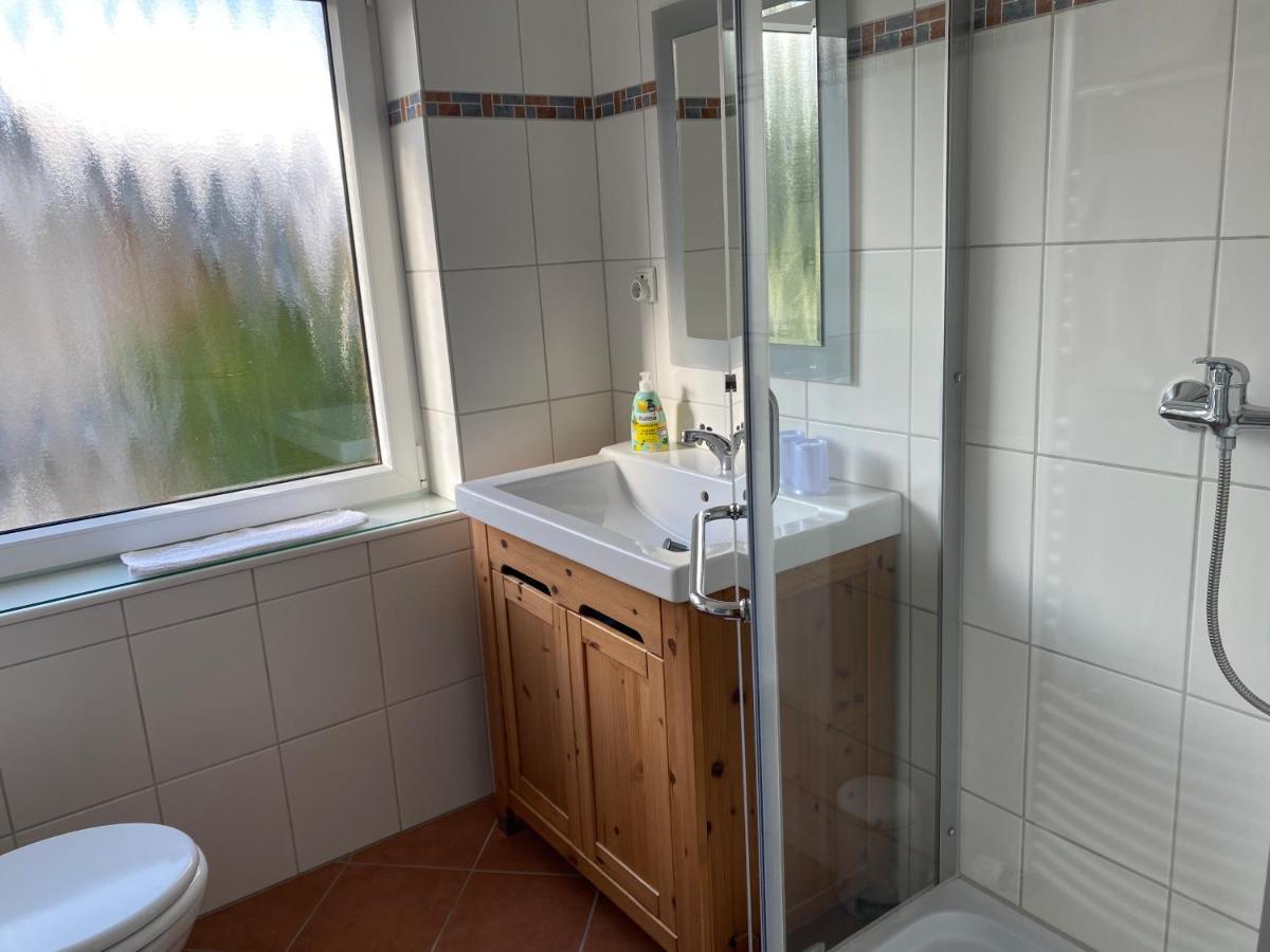 Ferienwohnung Lipinski Velbert Bagian luar foto