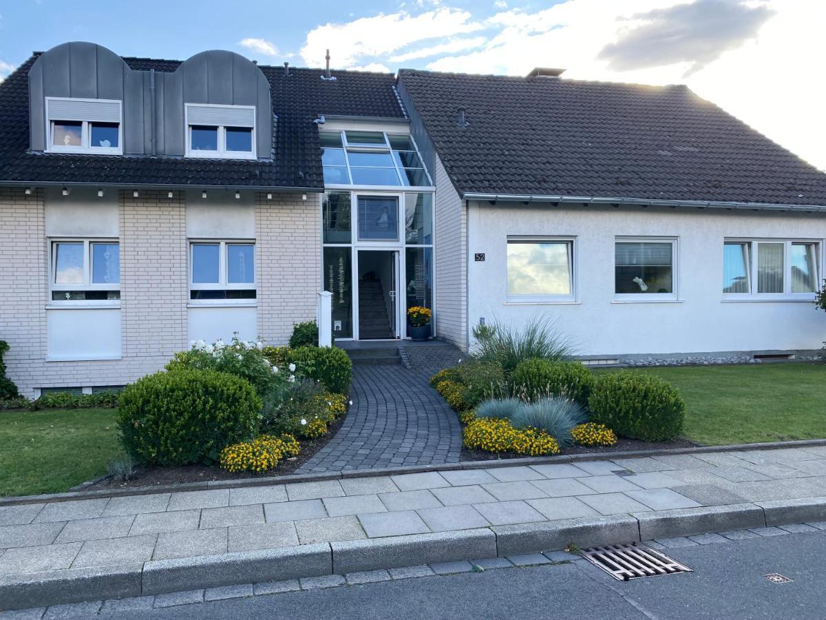 Ferienwohnung Lipinski Velbert Bagian luar foto